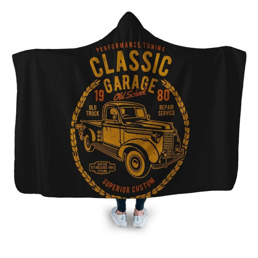 Classic Garage V2 Hooded Blanket - Adult / Premium Sherpa