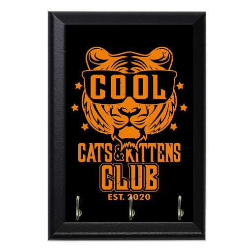 Cool Cats And Kittens Club Key Hanging Plaque - 8 x 6 / Yes