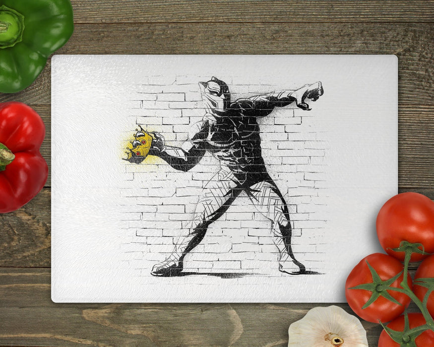 Crown Thrower Cutting Board