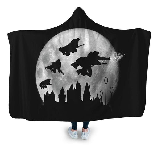 Full Moon Over Hogwart Hooded Blanket - Adult / Premium Sherpa