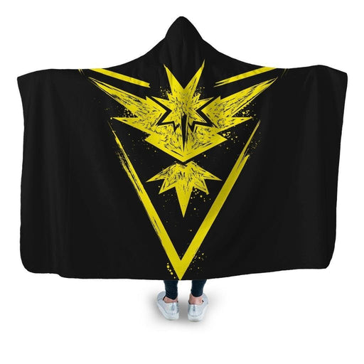 Instinct Hooded Blanket - Adult / Premium Sherpa