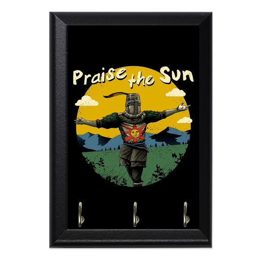 Praise The Sun Wall Plaque Key Holder - 8 x 6 / Yes